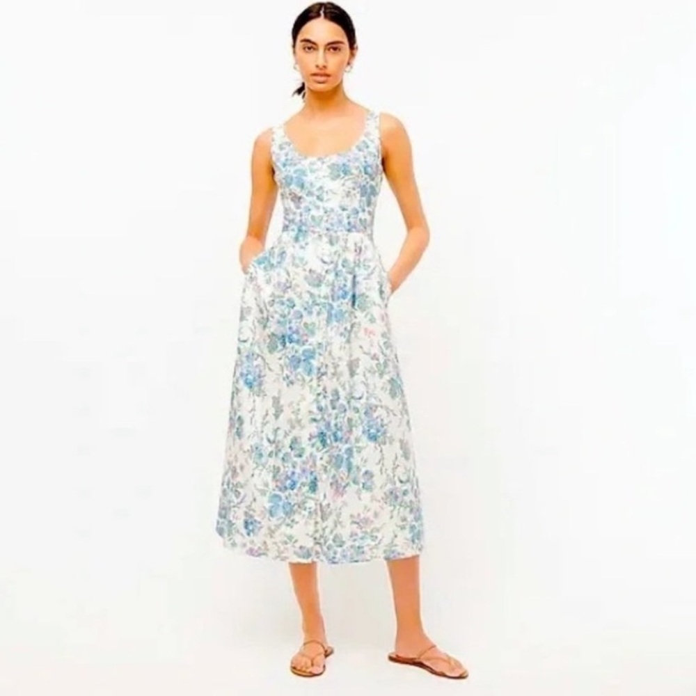 J crew button front cotton poplin dress in English garden 24, fits like 22.